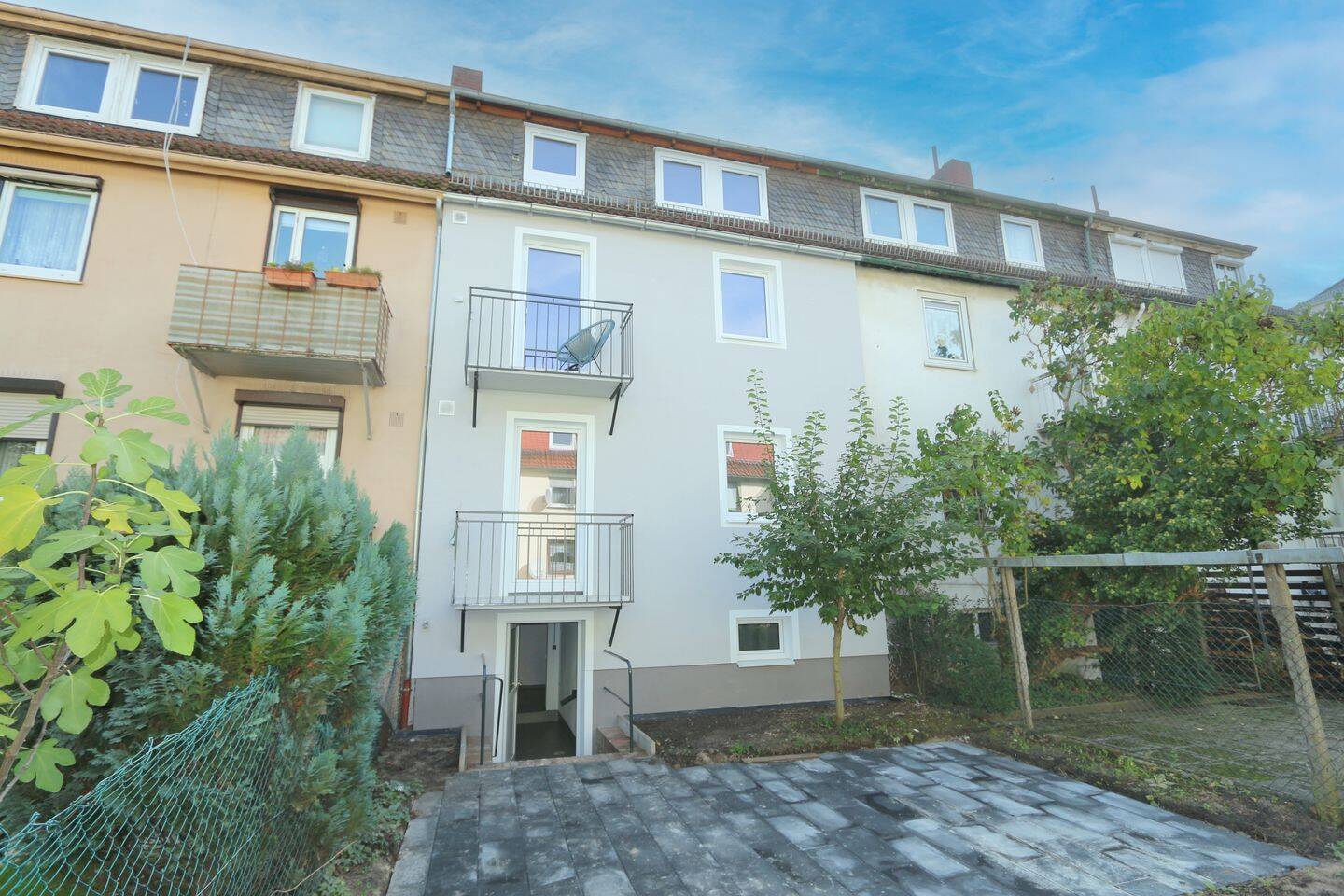 Provisionsfrei vom Eigentümer // Lichtdurchflutete 2,5-Zimmer-Wohnung mit Balkon, 28217 Bremen (Handelshäfen Steffensweg Utbremen Westend)