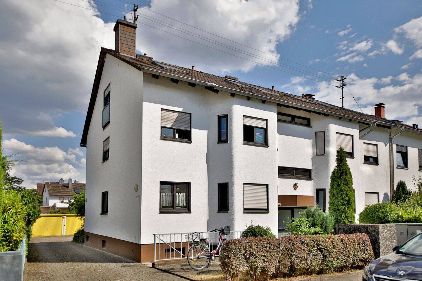 Mehrfamilienhaus mit fünf vermieteten Wohneinheiten in sehr guter Wohnlage von Karlsruhe, 76139 Karlsruhe (Hagsfeld Rintheim Waldstadt)