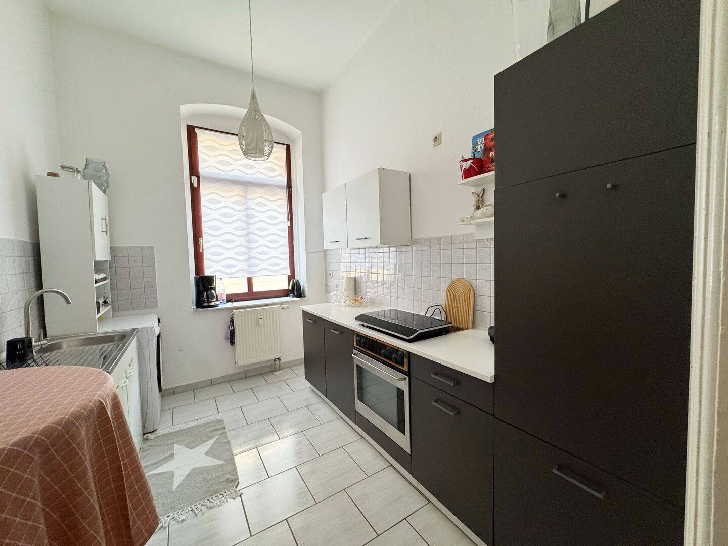 Anlageobjekt mit Potenzial! – 1-Raum-Wohnung in ruhiger Wohnlage – vermietet, 4600 Altenburg