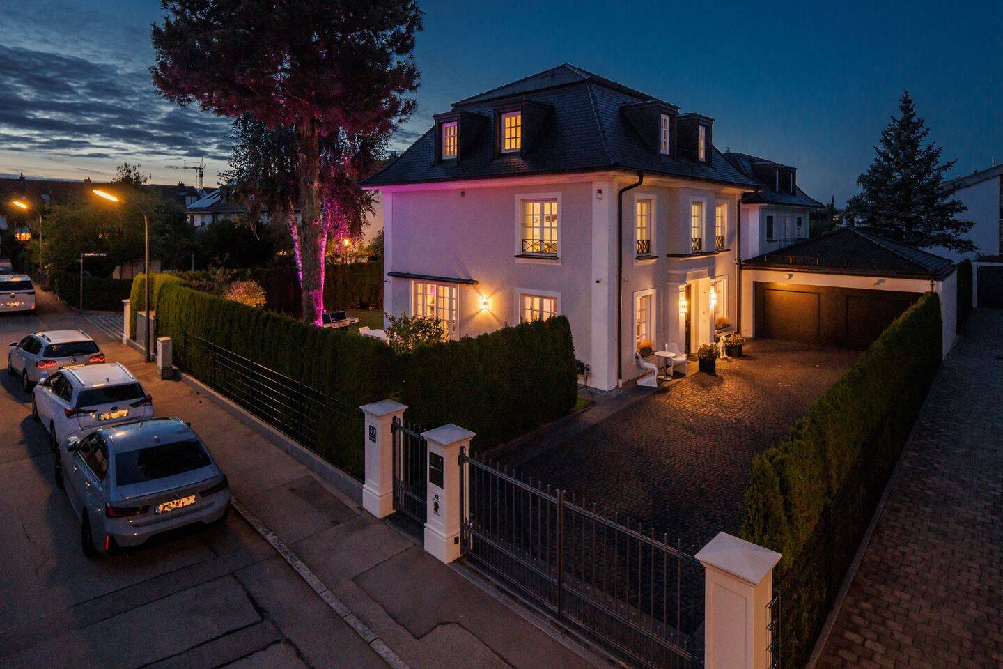 Exklusives Wohnen in Bestlage Bogenhausen – Villa mit Spa, Kamin & Luxus-Ausstattung, 81929 München (Bogenhausen Trudering-Riem)
