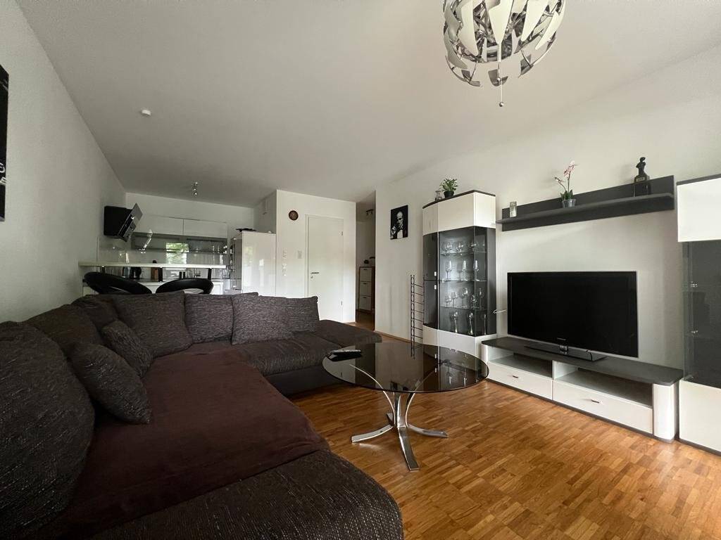 Möblierte 2 Zi. Wohnung zu vermieten ab Juni 2026, 22457 Hamburg (Eimsbüttel Eidelstedt Niendorf Schnelsen)