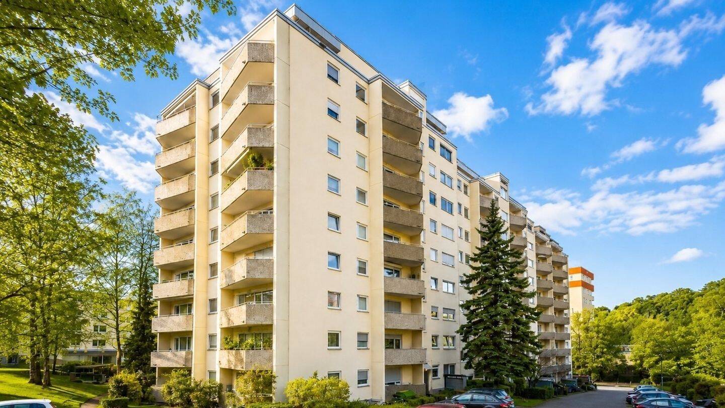 Bezugsfreie 1,5-Zimmer-Wohnung mit Loggia und Tiefgaragenstellplatz in Konstanz, 78467 Konstanz