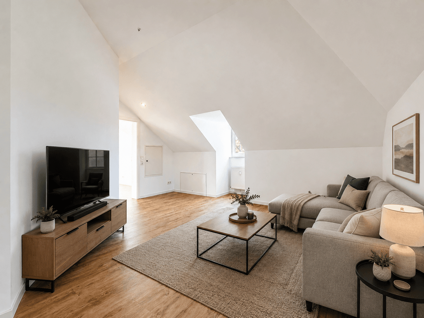 Dachschrägen, Balkone, Wohngefühl: besondere Mansardenwohnung in Passau, 94032 Passau (Altstadt Haidenhof-Nord Haidenhof-Süd Innstadt)