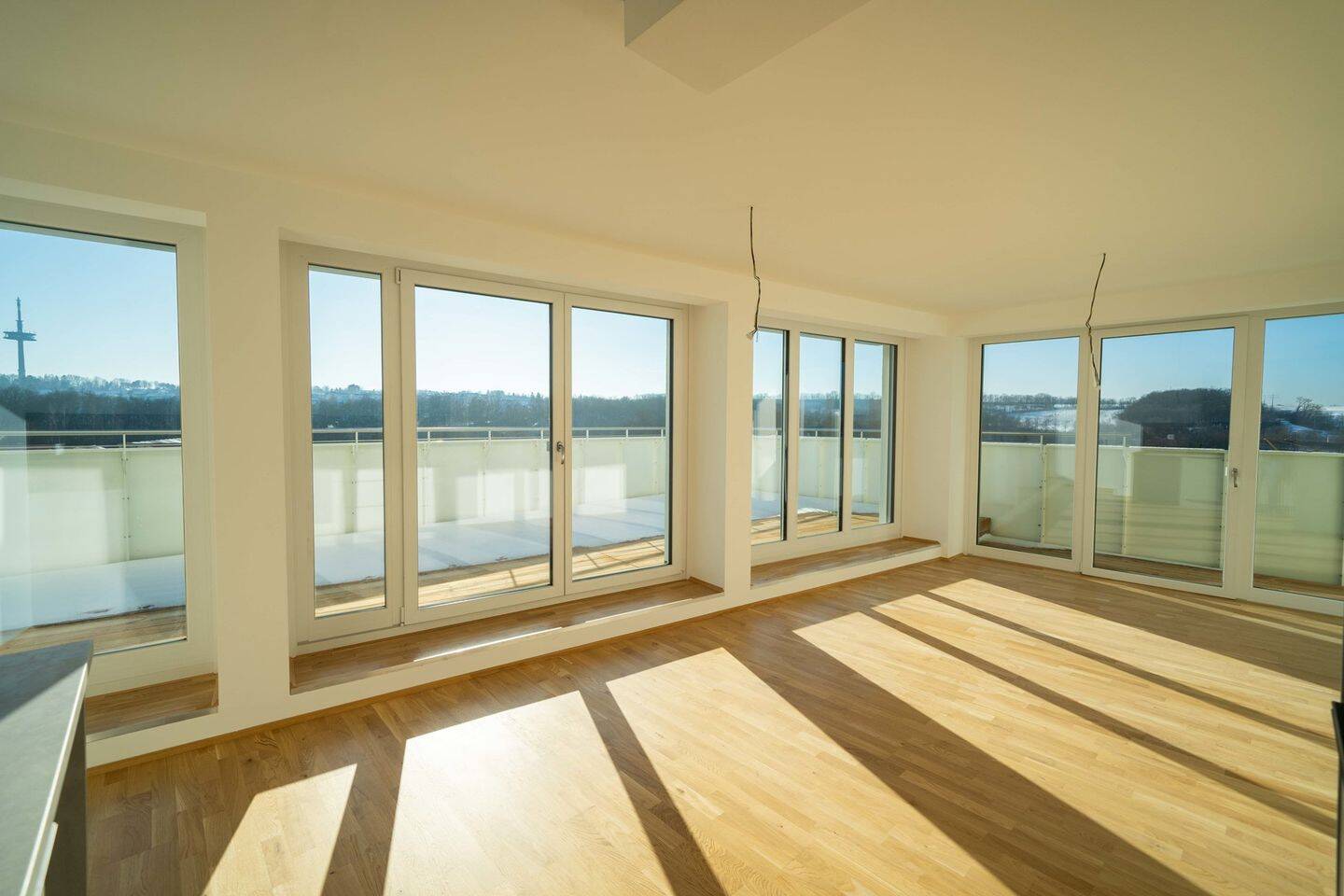Lichtdurchflutete Dreizimmerwohnung mit XXL-Südbalkon, 93051 Regensburg (Galgenberg Großprüfening-Dechbetten-Königswiesen Kumpfmühl-Ziegetsdorf-Neuprüll)