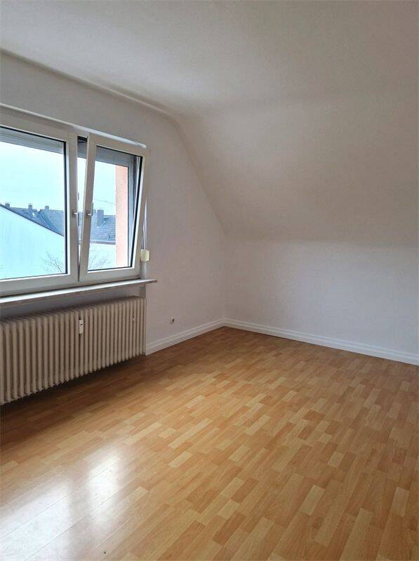 Helle 2-Zimmer-Wohnung mit Einbauküche & Tageslichtbad – fußläufig zur S-Bahn in Erzhausen, 64390 Erzhausen