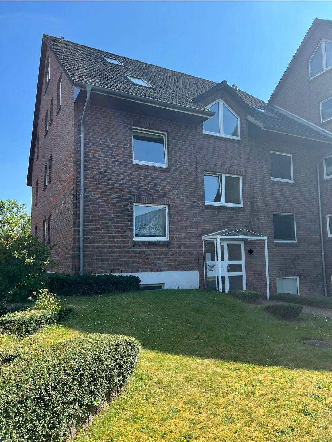 Moderne 2 Zimmer Wohnung mit Balkon und Stellplatz mit Wallbox in Neumünster-Ruthenberg, 24539 Neumünster (Gadeland Ruthenberg Stör Wittorf)
