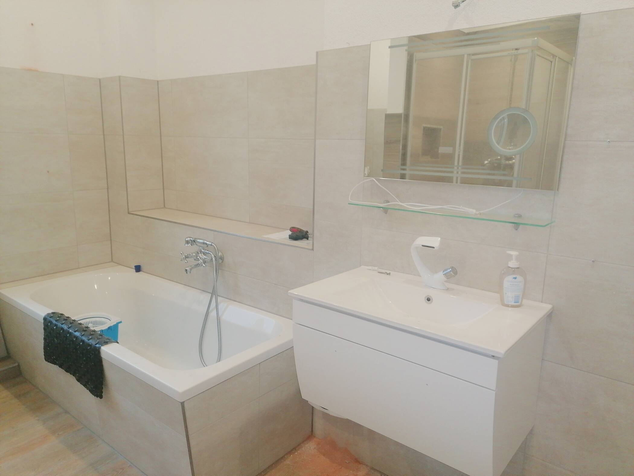3-Raum-Wohnung mit Einbauküche, Balkon und Gäste-WC in Zerbst, 39261 Zerbst/Anhalt