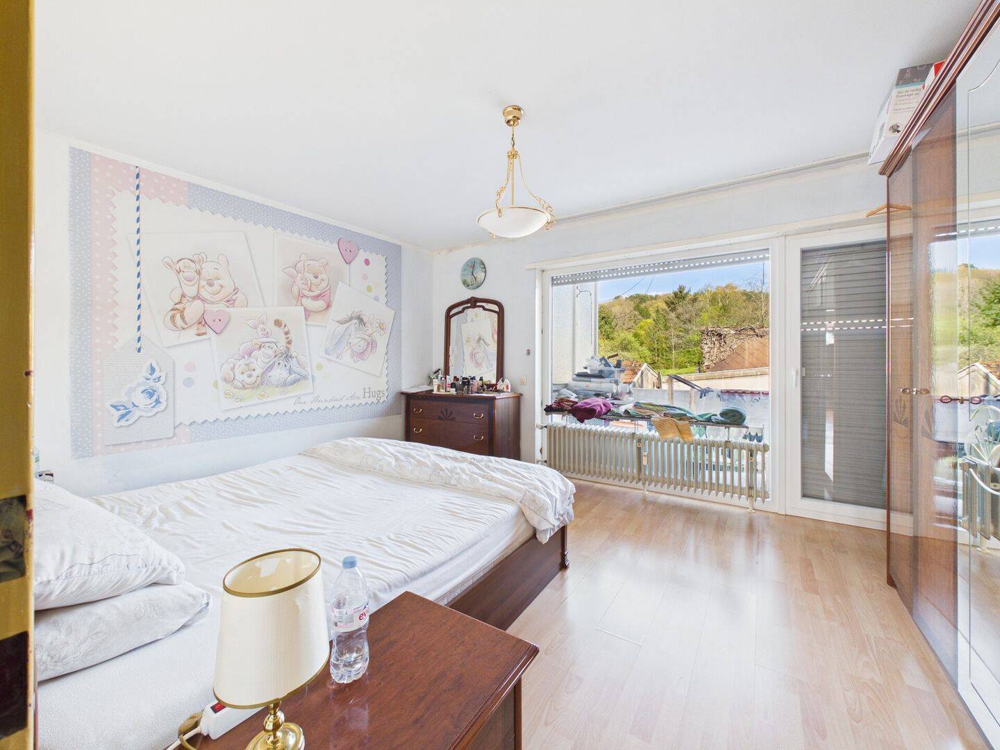 Freundliche, helle Eigentumswohnung mit 3 Zimmern, Badezimmer, Küche, Balkon, Stellplatz und Keller, 66125 Saarbrücken