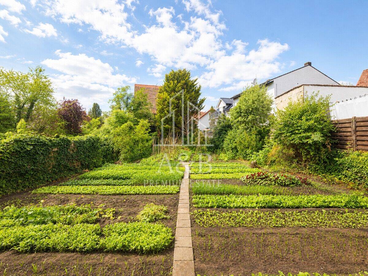 ** 3-Familienhaus inklusive Bauplatz – Potenzial für bis zu 5 Wohnungen **, 68519 Viernheim