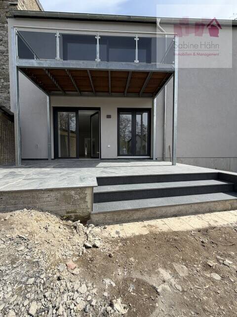 image-72343832