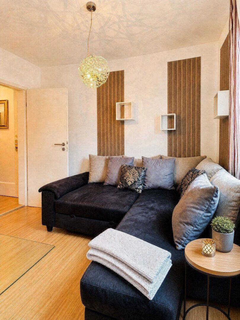 ?? Stilvolles, vollmöbliertes 1-Zimmer-Apartment mit Kaminofen – Nürnberger Altstadt, 90403 Nürnberg (Gleißbühl Lorenz Sebald)