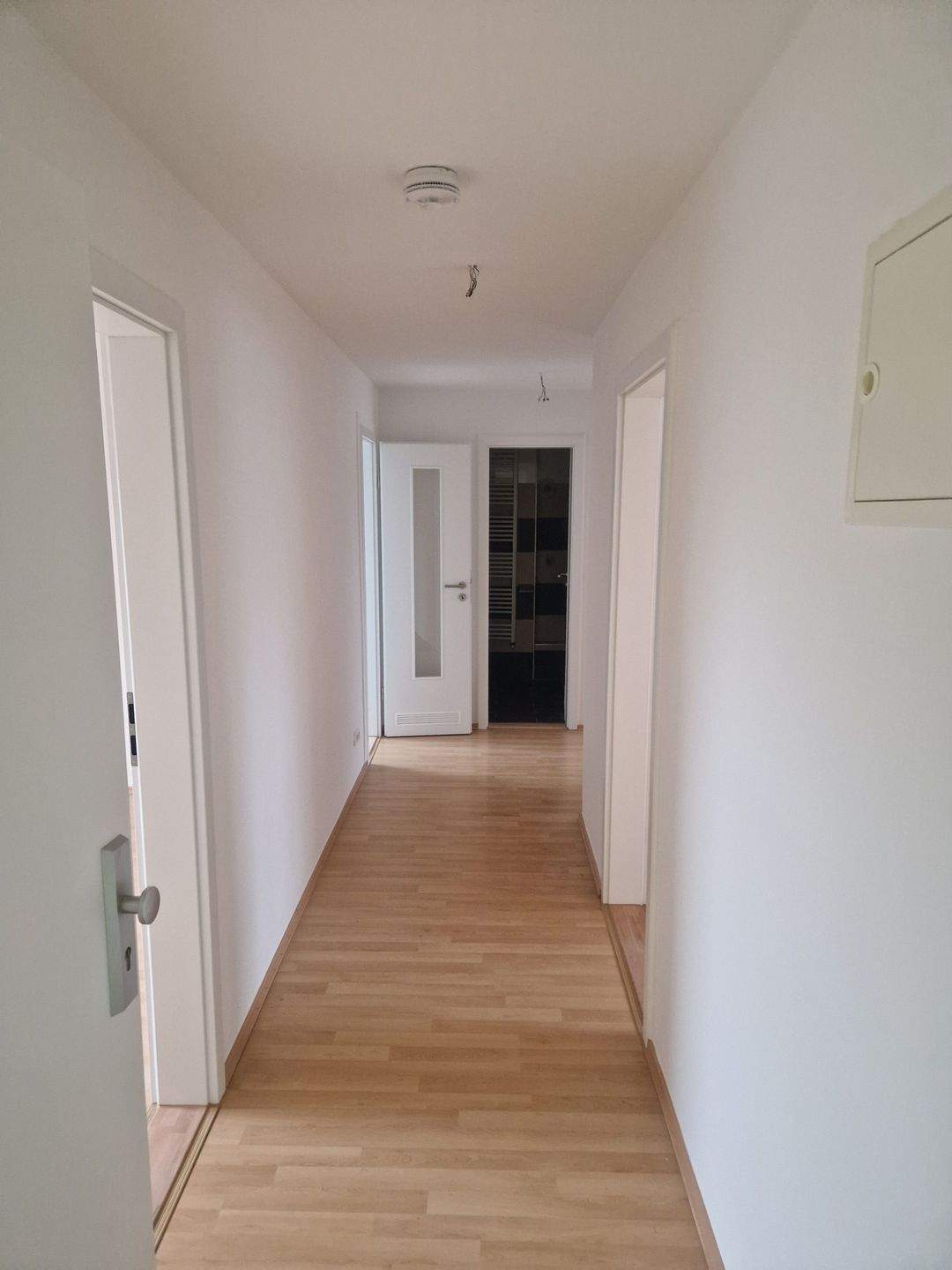 Schöne, renovierte Wohnung in Heppens, 26384 Wilhelmshaven (Heppens Heppenser Groden Innenhafen Innenstadt Neuende)