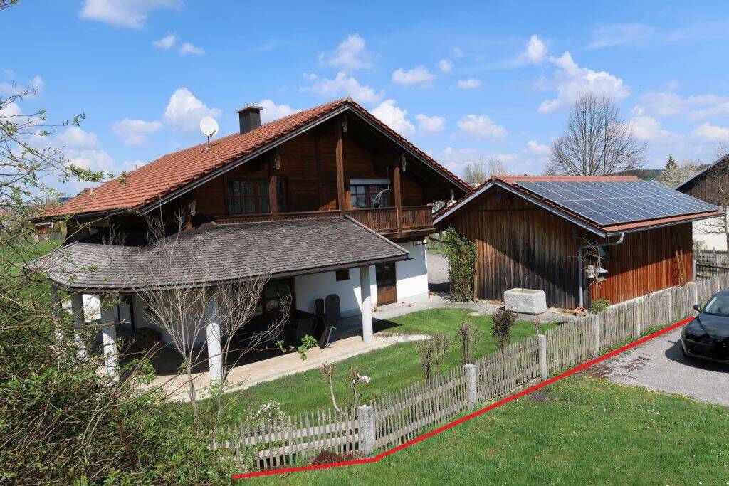 stattliches Wohnhaus + Gewerbeflächen, Egglkofen, 84546 Egglkofen
