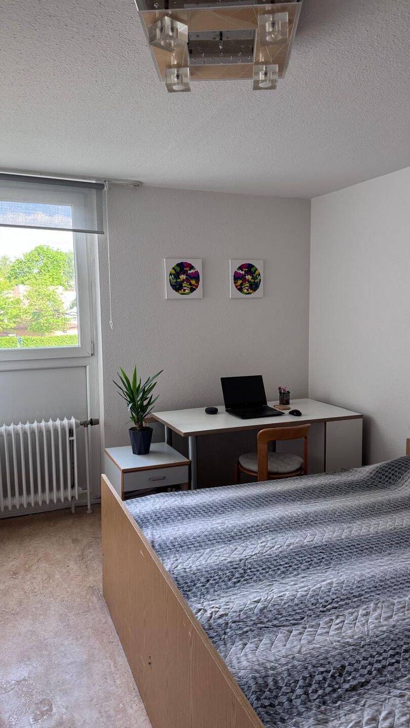 Only Students- Short-term sublet 2-room flat, 91054 Erlangen (Burgberg Erlangen-Nord Erlangen-Ost Innenstadt Sieglitzhof)