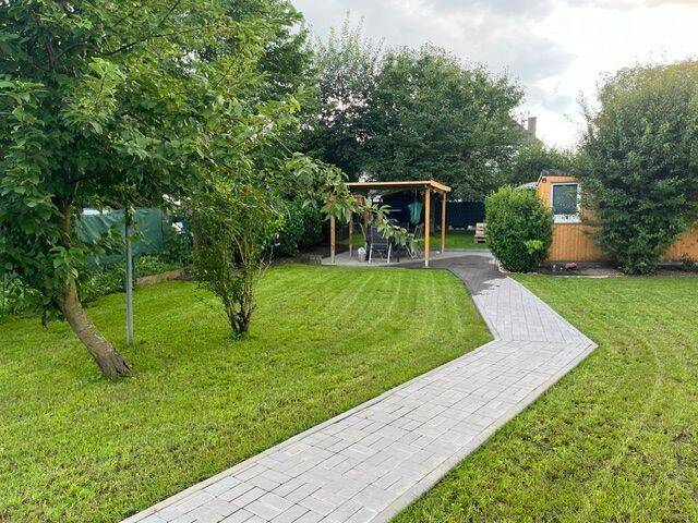 Attraktives Gartengrundstück mit Bungalow – Ideal auch für Familien mit Kindern, 63110 Rodgau
