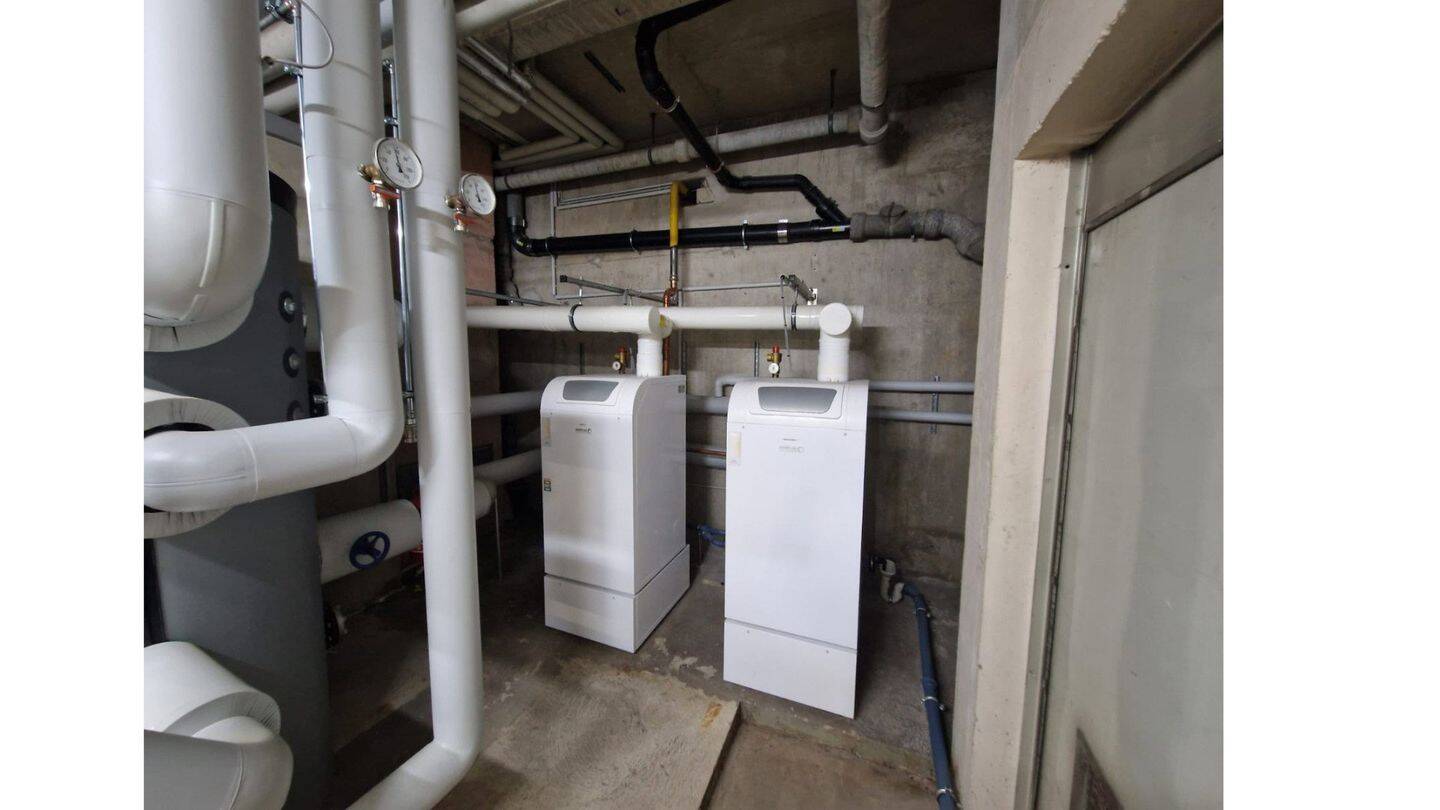 490 € Hausgeld? Dafür 511.000 € Rücklage, Hybrid-Heizung & 2 Balkone – unter 160.000 €, 76337 Waldbronn