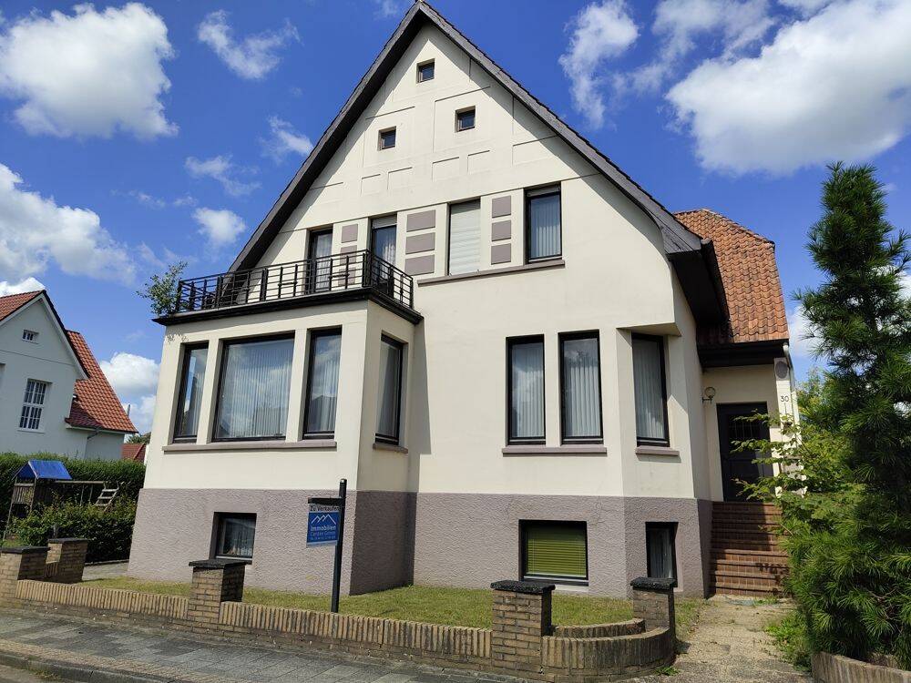 Historische Villa mit modernem Charme – Ihr Traumhaus nahe der Innenstadt und der Nordsee!, 26316 Varel