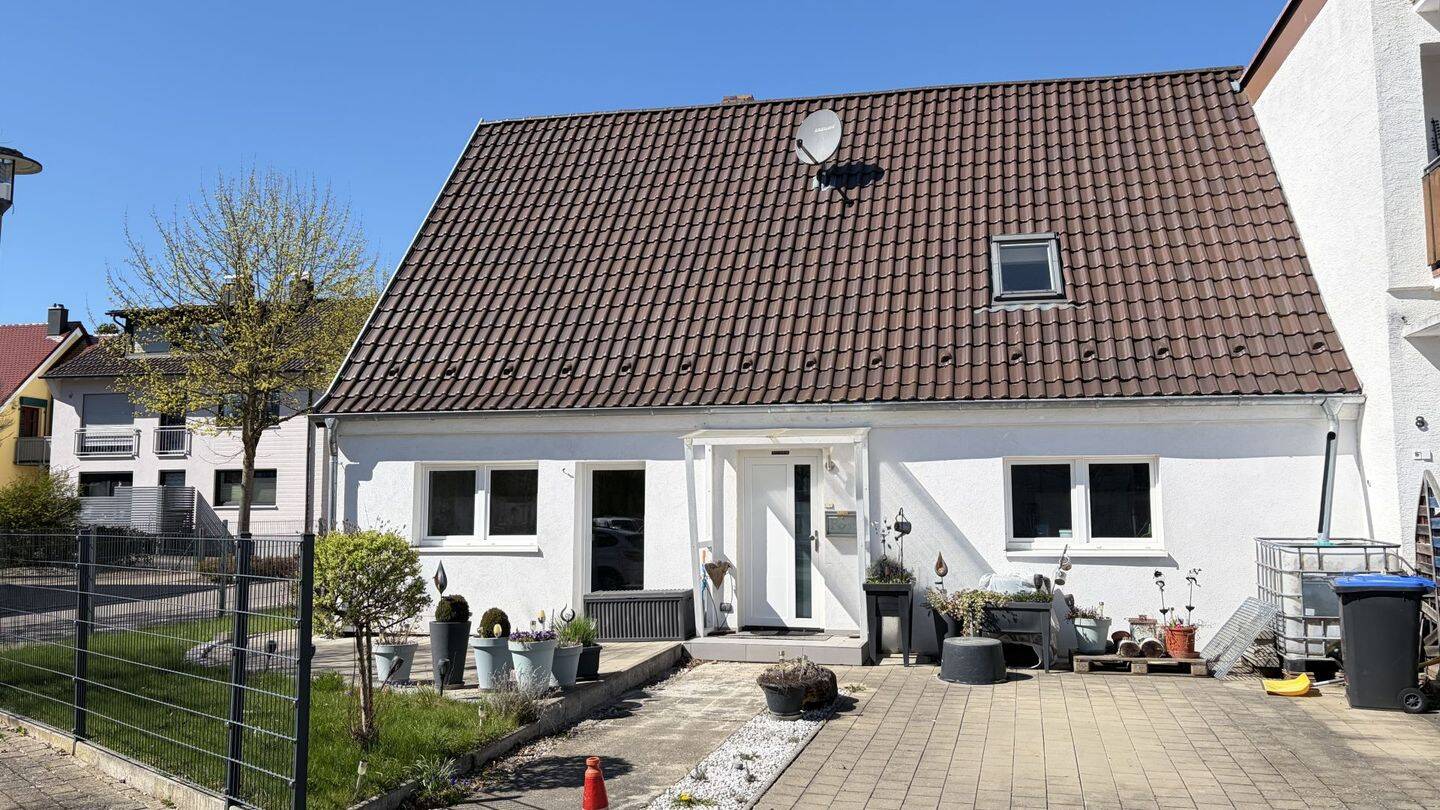 Historisches Einfamilienhaus mit Charme und Potenzial im Herzen von Offingen, 89362 Offingen