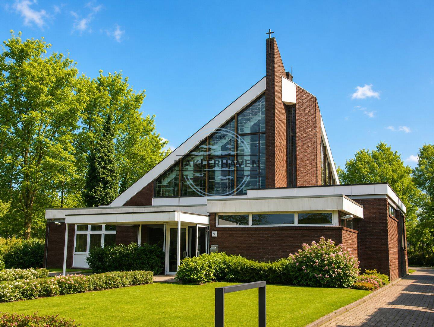 Außergewöhnliche Architektur. Potenzial für eine exklusive Villa oder individuelles Architektenhaus, 26384 Wilhelmshaven (Heppens Heppenser Groden Innenhafen Innenstadt Neuende)