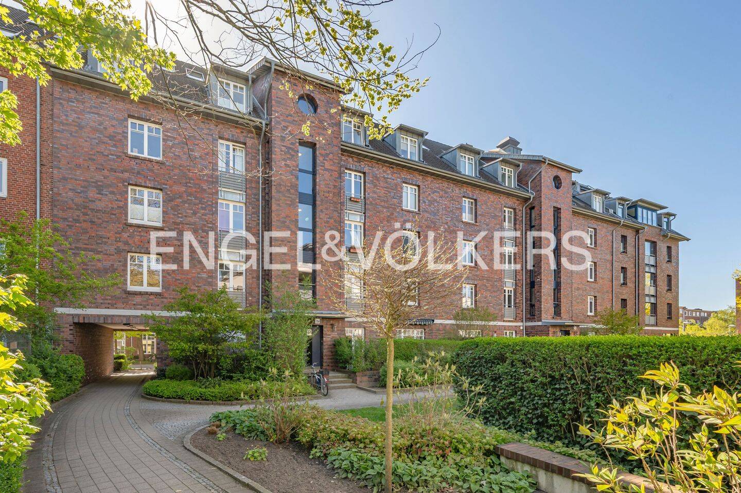 Modernes Wohnen im Herzen von Winterhude!, 22301 Hamburg (Hamburg-Nord Winterhude)
