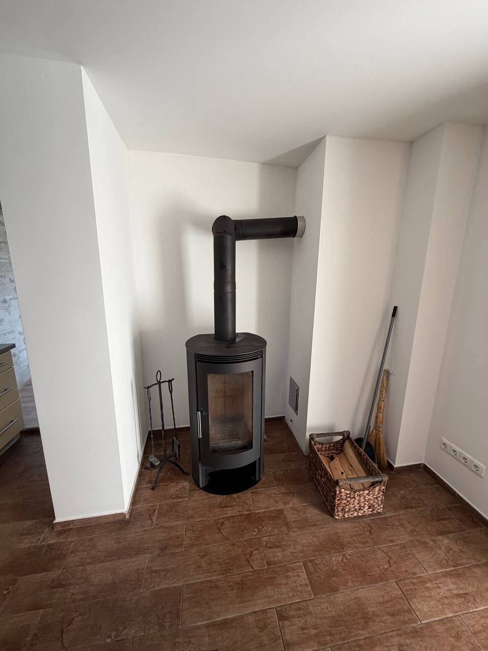 Saniertes, charmantes Fachwerkhaus mit Wärmepumpe und attraktivem Einnahmepotenzial in Ackenhausen!, 37581 Bad Gandersheim