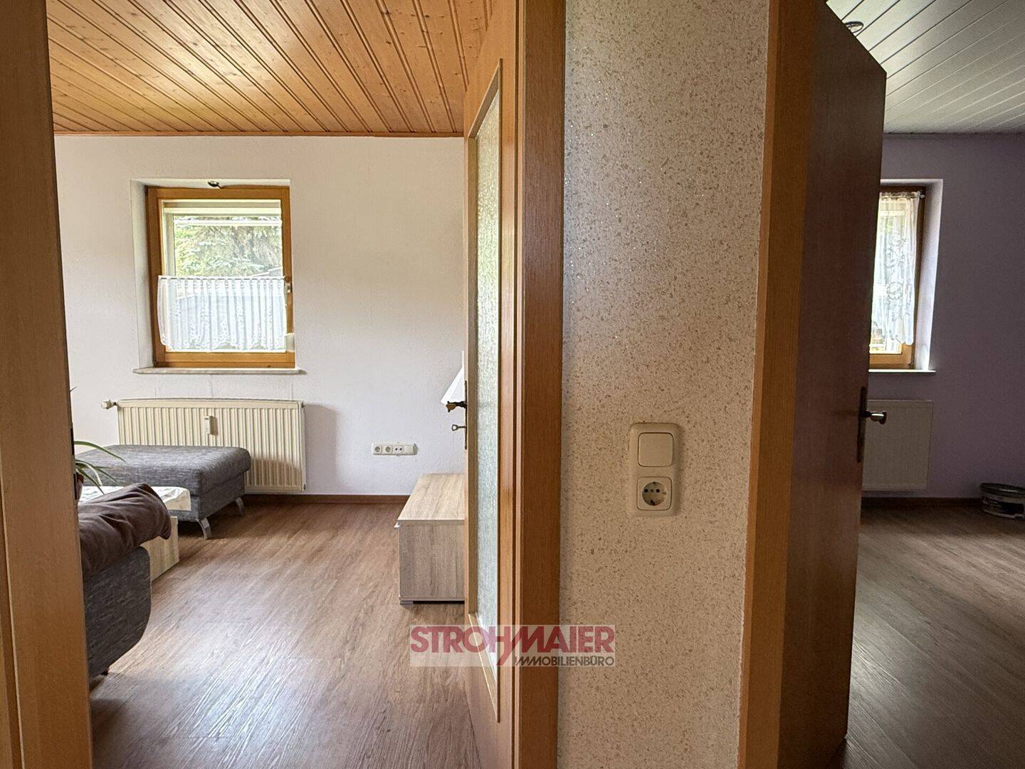 Gemütliche 2-Zimmer-Erdgeschosswohnung mit sonniger Terrasse und Außenstellplatz, 91247 Vorra