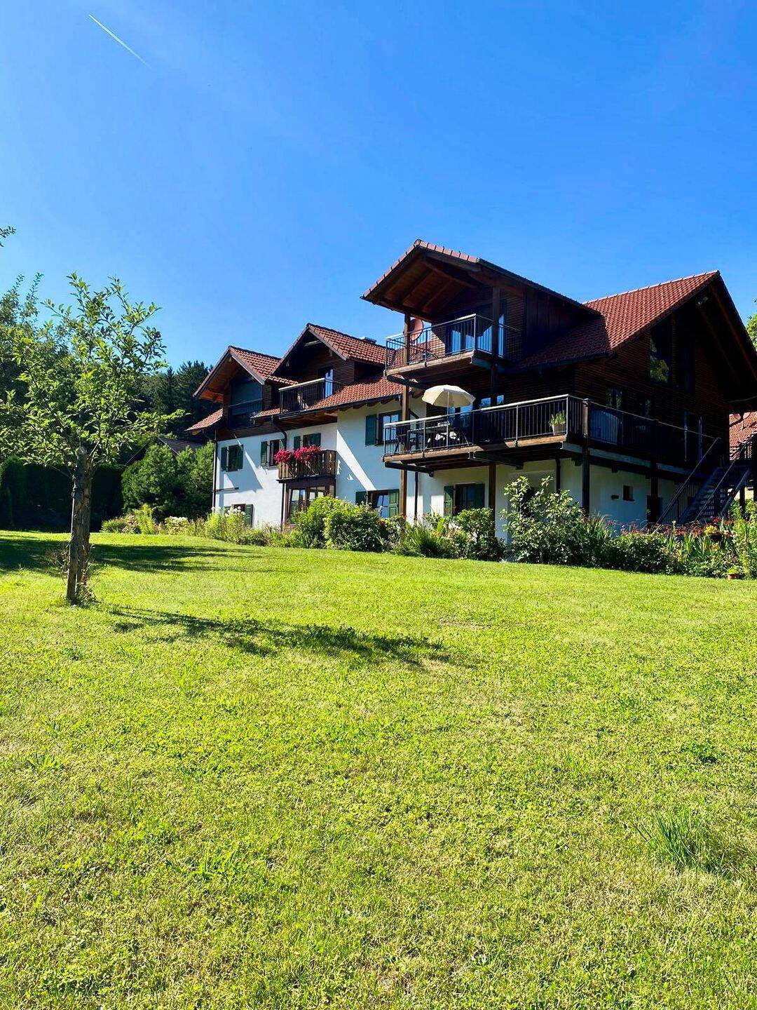 Exklusive 2,5-Zimmer-Wohnung in Top-Lage in Feldafing am Starnberger See!, 82340 Feldafing