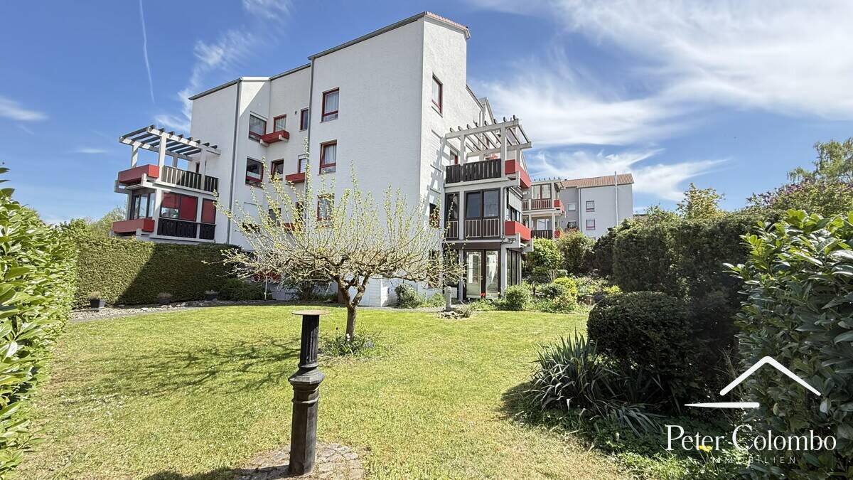 Schicke 3 Zimmer Gartenwohnung mit Wellnessbereich, 2 Keller und TG Stellpl., 86179 Augsburg (Haunstetten Siebenbrunn)