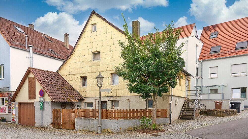 Gemütliches Häuschen mit Potenzial im Herzen von Pleidelsheim!, 74385 Pleidelsheim