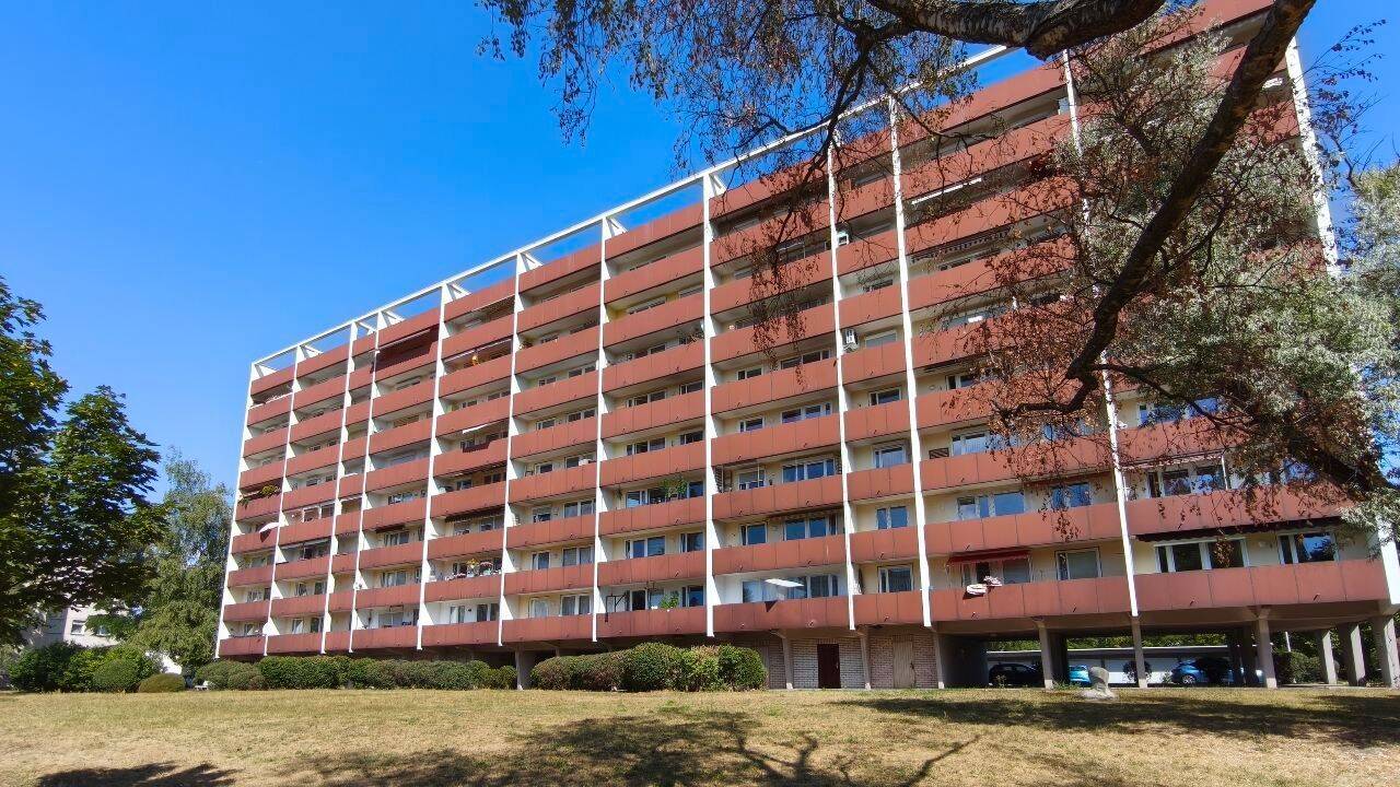 Helle 2 Zimmerwohnung in Nürnberg Bauernfeind, 90471 Nürnberg (Dutzendteich Langwasser Neuselsbrunn Stadion Zollhaus)
