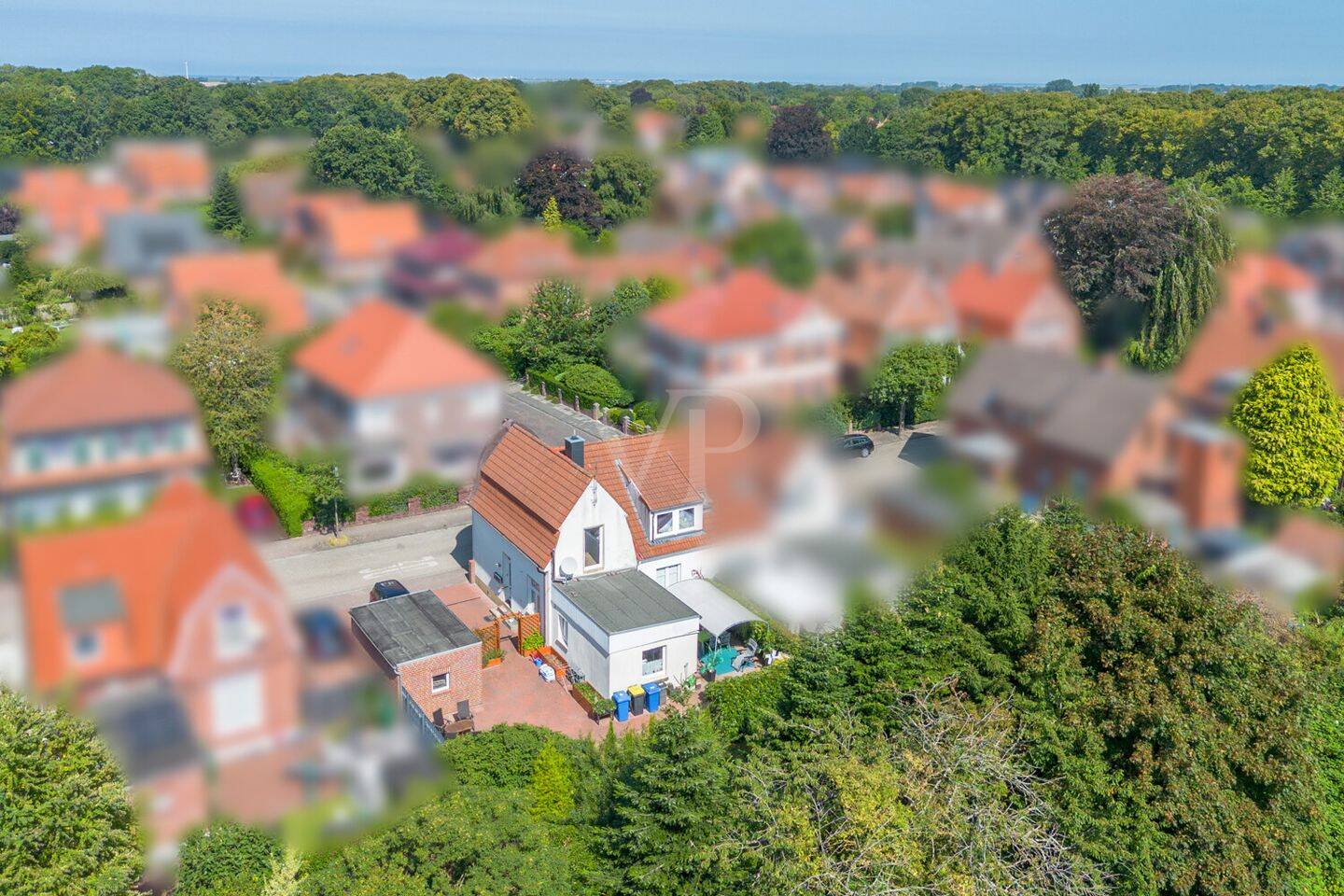 Nordseenähe – Zentrale Doppelhaushälfte mit Sonnenterrasse in Norden, 26506 Norden