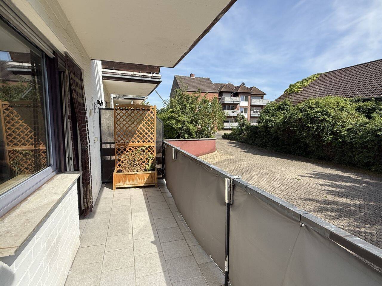 Wohnung mit Balkon und Garage in Kreuzau-Winden, 52372 Kreuzau