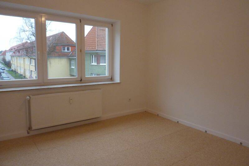 Schöne Drei-Zimmer-Wohnung mit neuem Bad  – “Freie Scholle eG”, 33609 Bielefeld (Baumheide Innenstadt Schildesche)