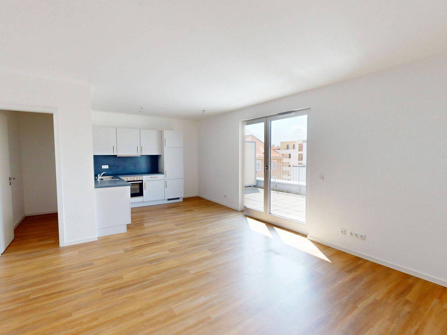 Modernität und Komfort: 4-Zimmer-Neubauwohnung mit EBK und großer Dachterrasse, 78048 Villingen-Schwenningen