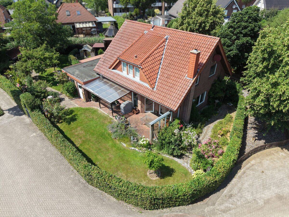 Preisanpassung! Ihr neues Zuhause, Einfamilienhaus mit traumhaftem Garten in Ostercappeln-Venne!, 49179 Ostercappeln