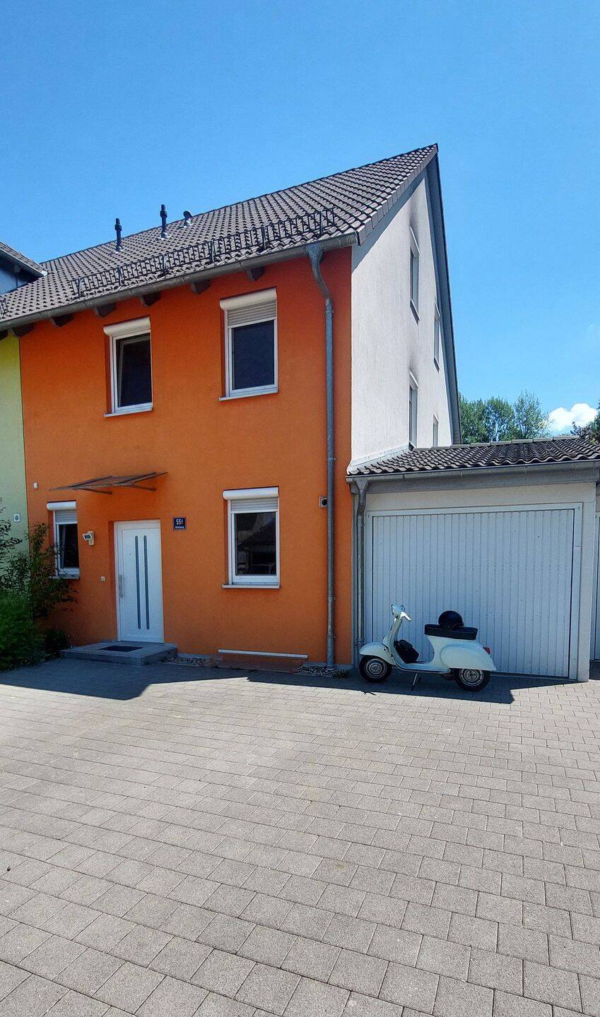 Großzügige Reihenendhaus am Waldrand – Weidingweg mit 5-Zimmer auf 3 Etagen / voll unterkellert, 146 m² mit Garten zu verkaufen, 92637 Weiden i.d. OPf. (Weiden)