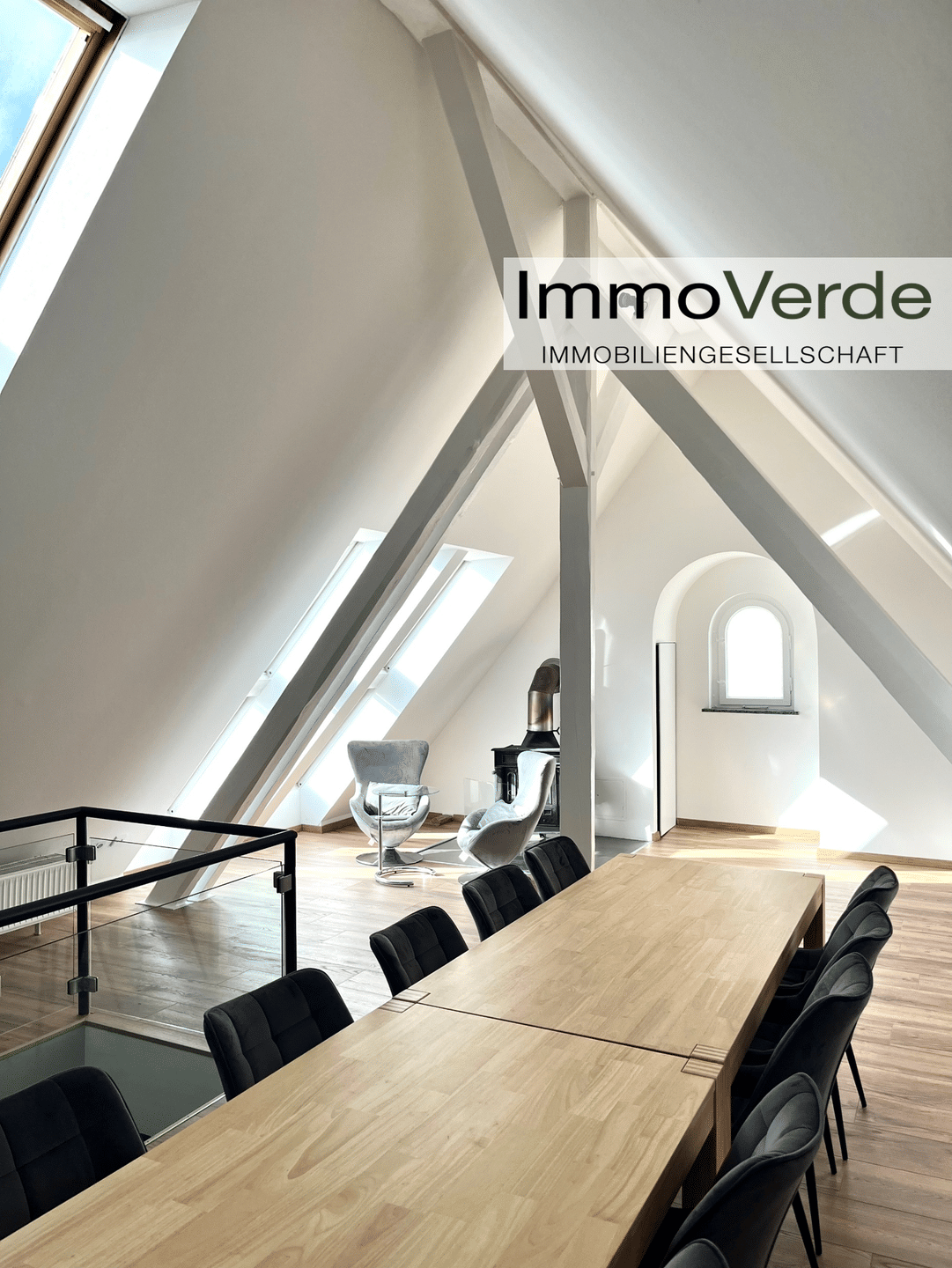 Charmante und lichtdurchflutete 4-Zimmer-Maisonettewohnung mit Garten, 30559 Hannover