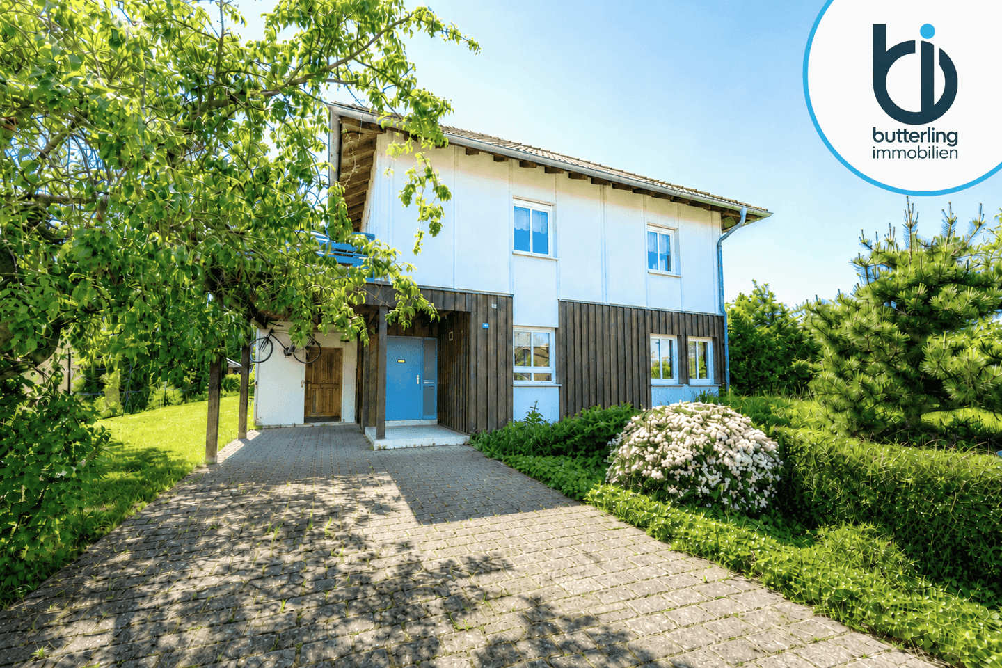 Familienglück mit Garten: Einfamilienhaus mit Terrasse, Balkon und viel Platz zum Leben, 4249 Leipzig (Großzschocher Hartmannsdorf-Knautnaundorf Knautkleeberg-Knauthain Lausen-Grünau)
