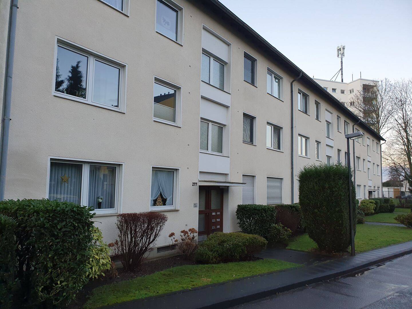 Schöne 3-Zimmer Wohnung in Köln-Holweide, 51067 Köln (Mülheim Buchheim Dellbrück Holweide)