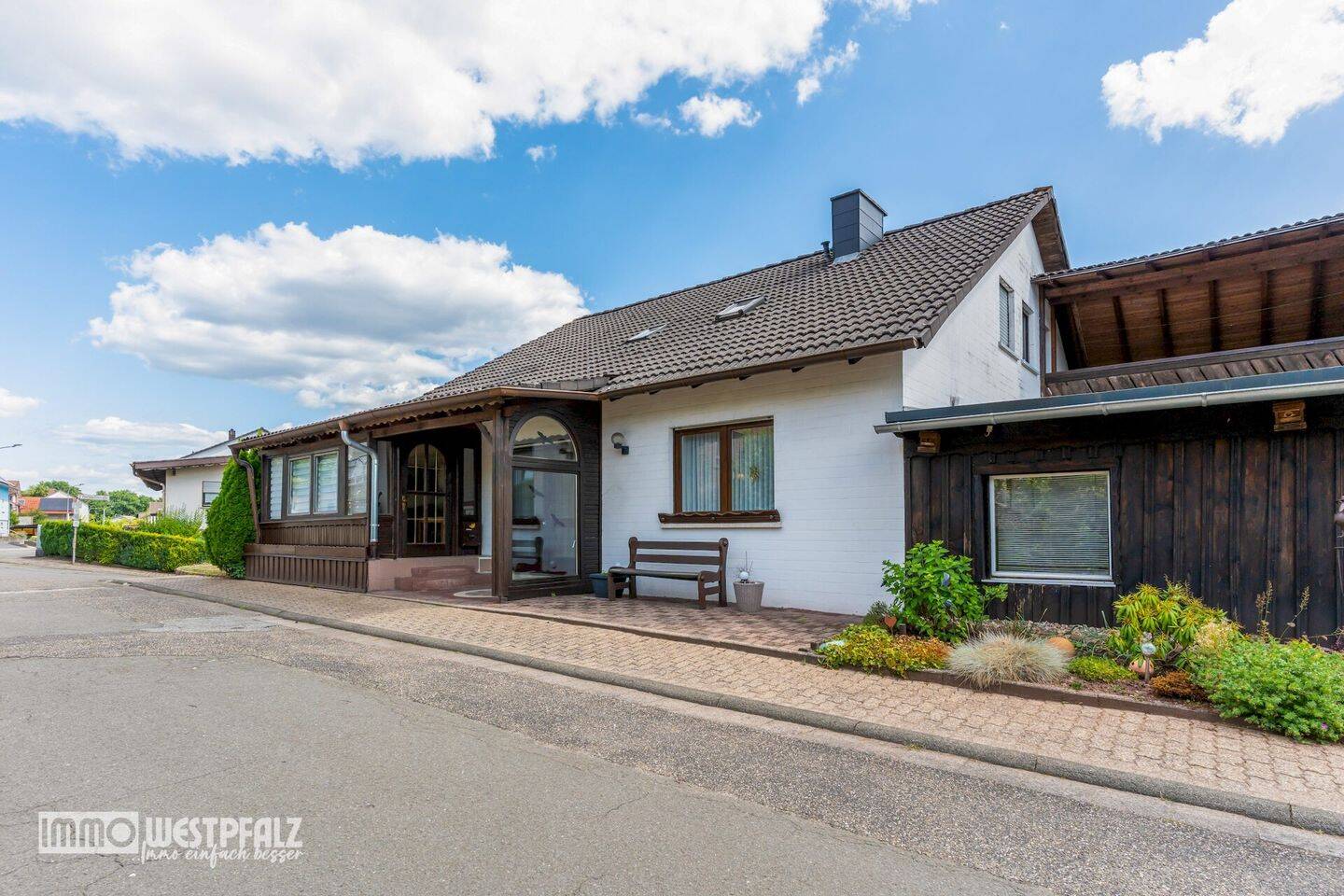 Großzügiges, helles & modernisiertes Zweifamilienhaus in ruhiger Sackgassenlage, 66987 Thaleischweiler-Fröschen