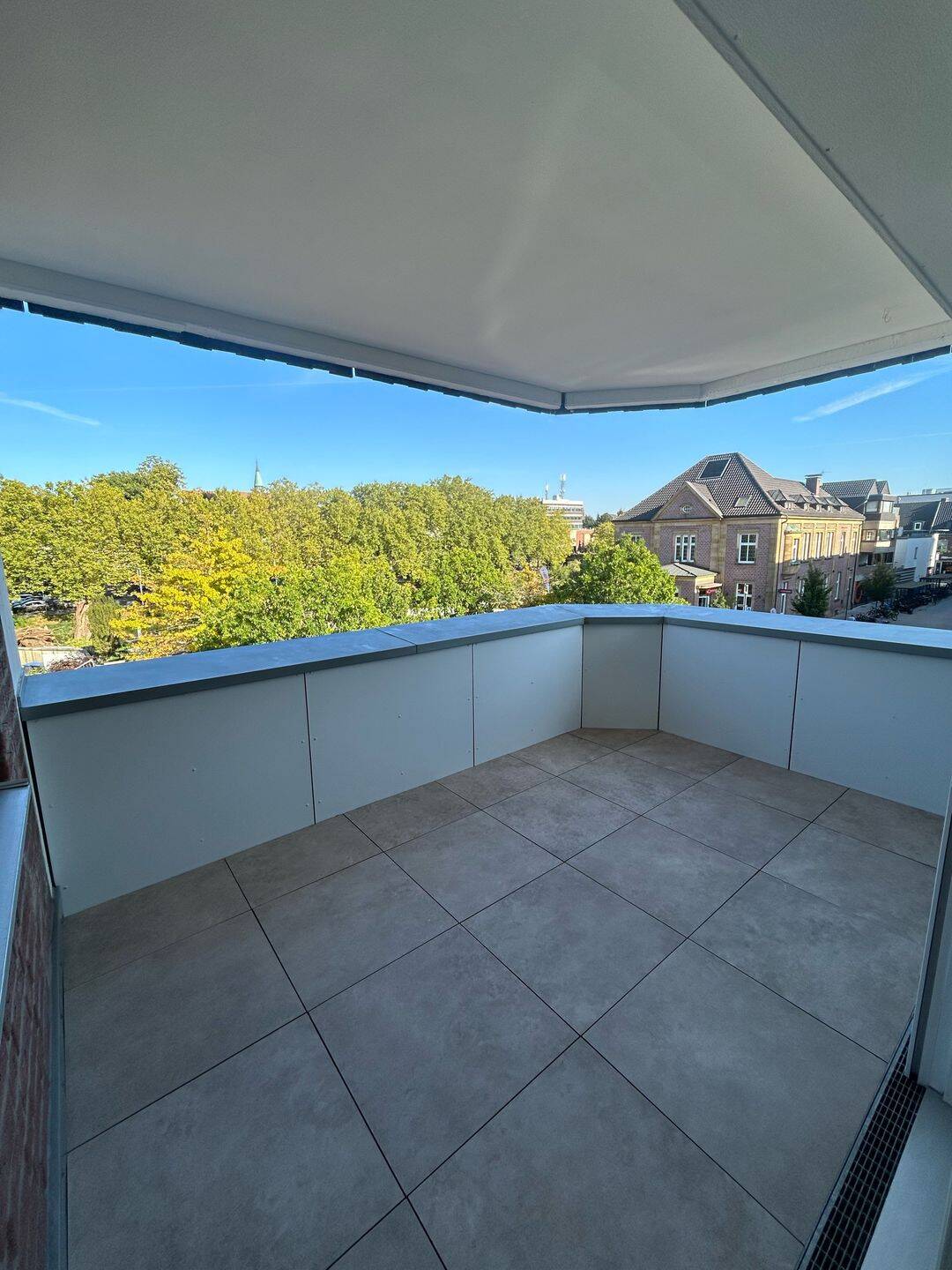 Traumhafte 3 – Zimmerwohnung, Mitten in der Innenstadt mit Blick zur Ems – 2023 saniert, 48431 Rheine