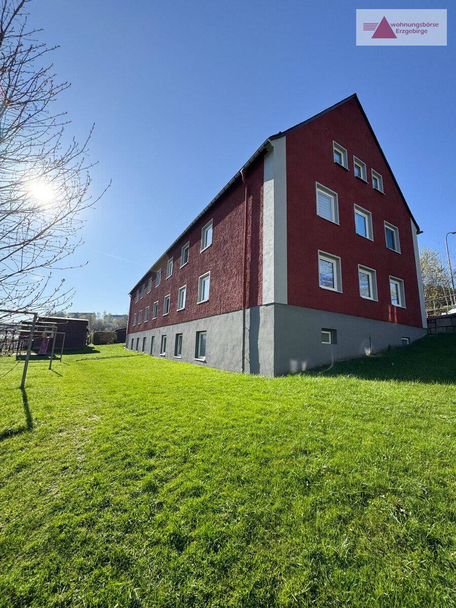 3-Raum-Wohnung in ruhiger Lage von Schwarzenberg optional mit Garage, 8340 Schwarzenberg/Erzgeb.