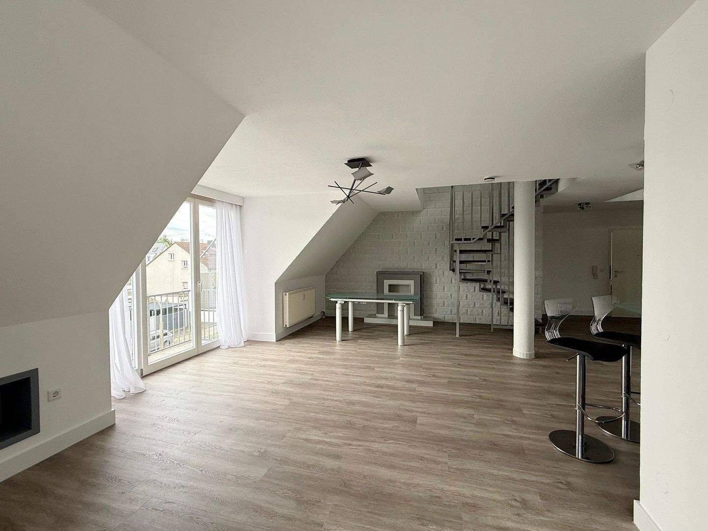ATTRAKTIVE 3-ZI.-MAISONETTE-WHG. MIT EINBAUKÜCHE & TG-STP!, 90451 Nürnberg (Eibach Hafen Maiach Reichelsdorf Röthenbach bei Schweinau)