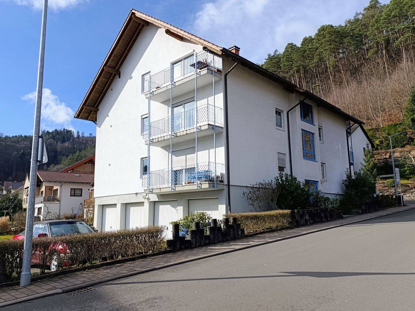 Schöne Eigentumswohnung mit Garage, 76846 Hauenstein