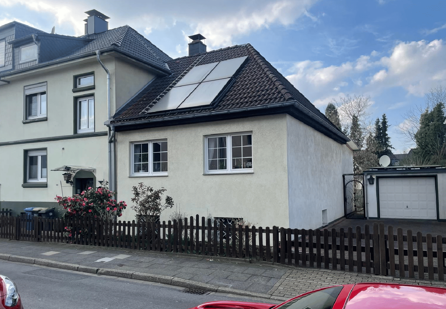 XXL-Einfam.-Haus mit Einliegerbereich… und phantastischem Garten und Garage, 45329 Essen (Altenessen-Nord Karnap Vogelheim)