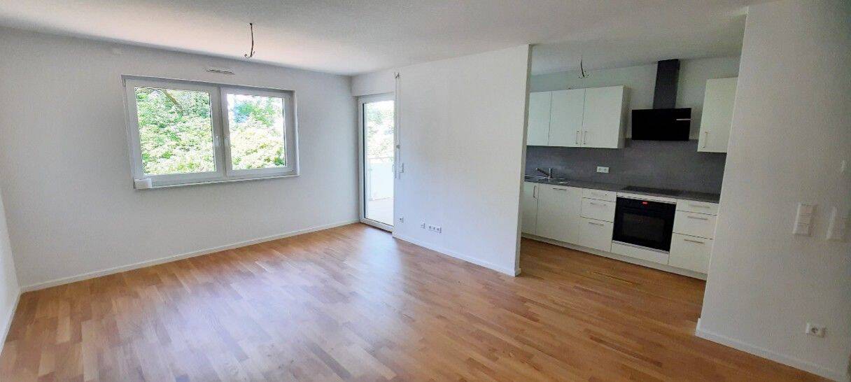 3-Zimmer-Wohnung mit Balkon und Carport, 71522 Backnang