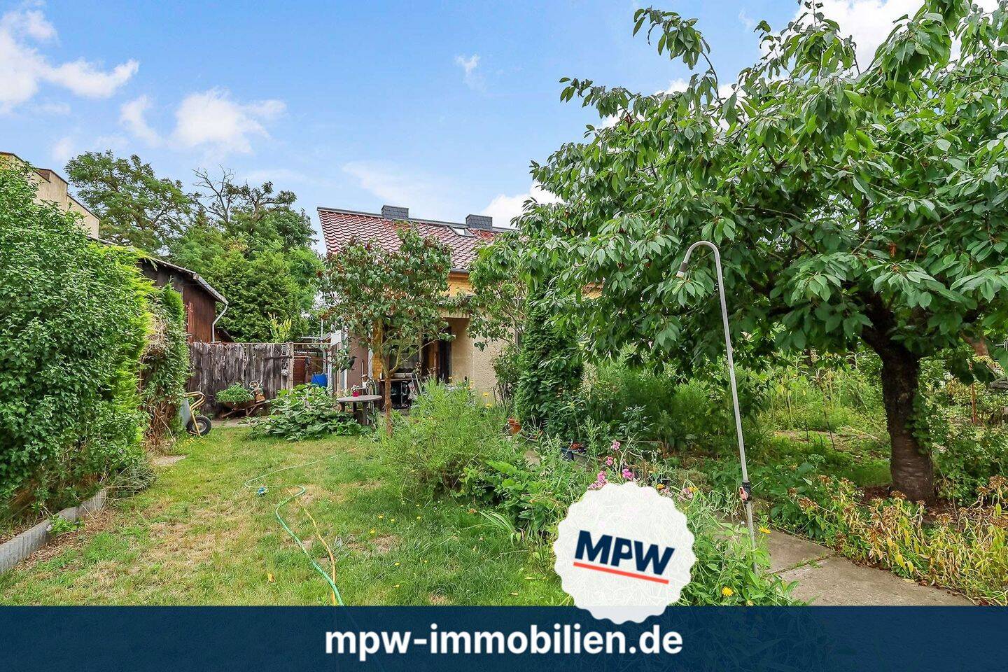 Platz für Ihre Ideen – Einfamilienhaus mit Stallungen auf ca. 1.007 m², 15370 Fredersdorf-Vogelsdorf