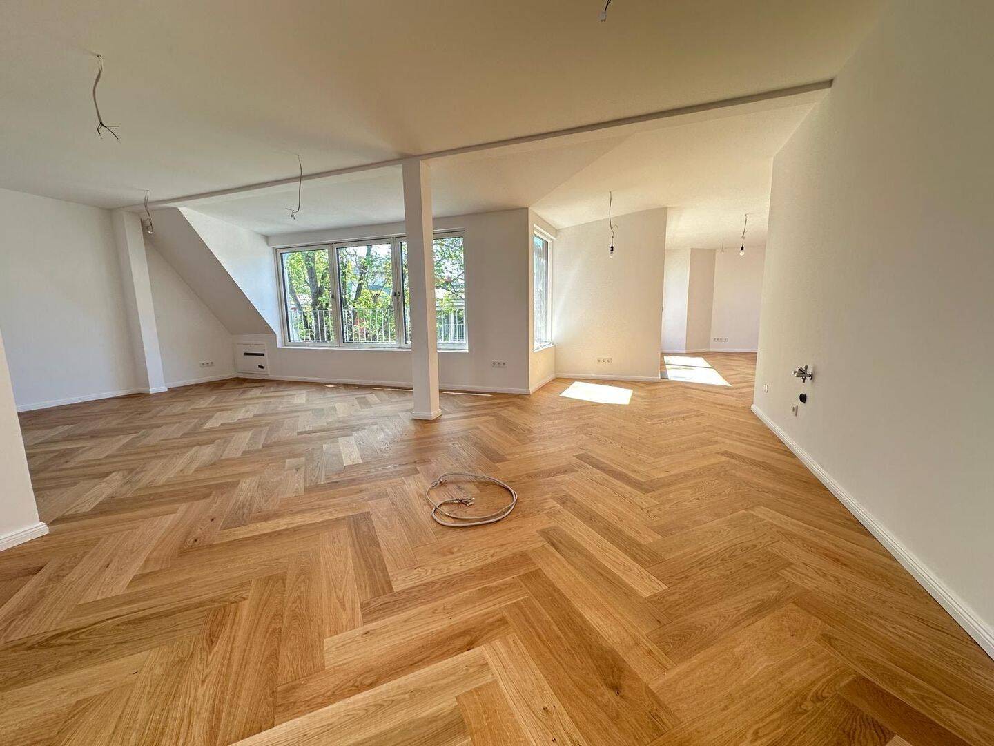 NEUBAU-ERSTBEZUG, tolle sehr helle DG-Wohnung 3-4 Zimmer, offene Küche, 2 Bäder, Aufzug, barrierefrei in begehrter Wohnlage, “Prenzelberg”, 10405 Berlin (Pankow Prenzlauer Berg)