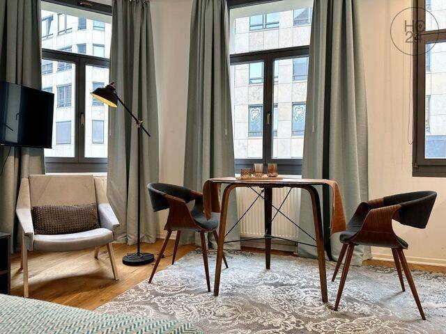 Top: Hochwertiges möbliertes Design-Apartment im Zentrum von Leipzig, 4109 Leipzig (Zentrum Zentrum-Nord Zentrum-West)