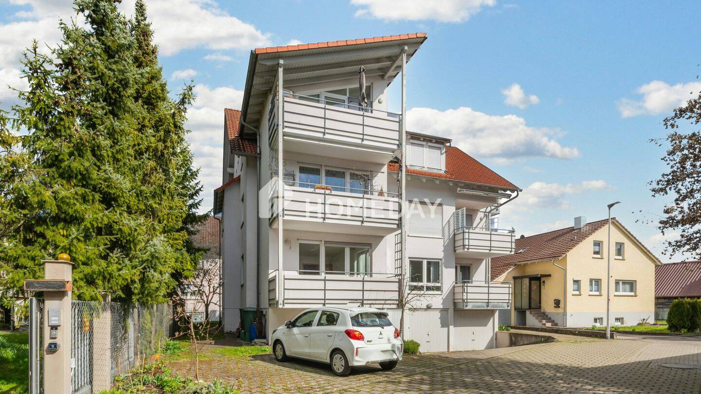 Feierabendsonne inklusive: Helle 2-Zimmer-Wohnung mit Südwestbalkon, Tageslichtbad und  Stellplatz, 72119 Ammerbuch